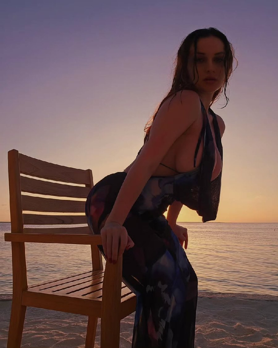 Sexy girl Miranda Faith nude in Faridabad